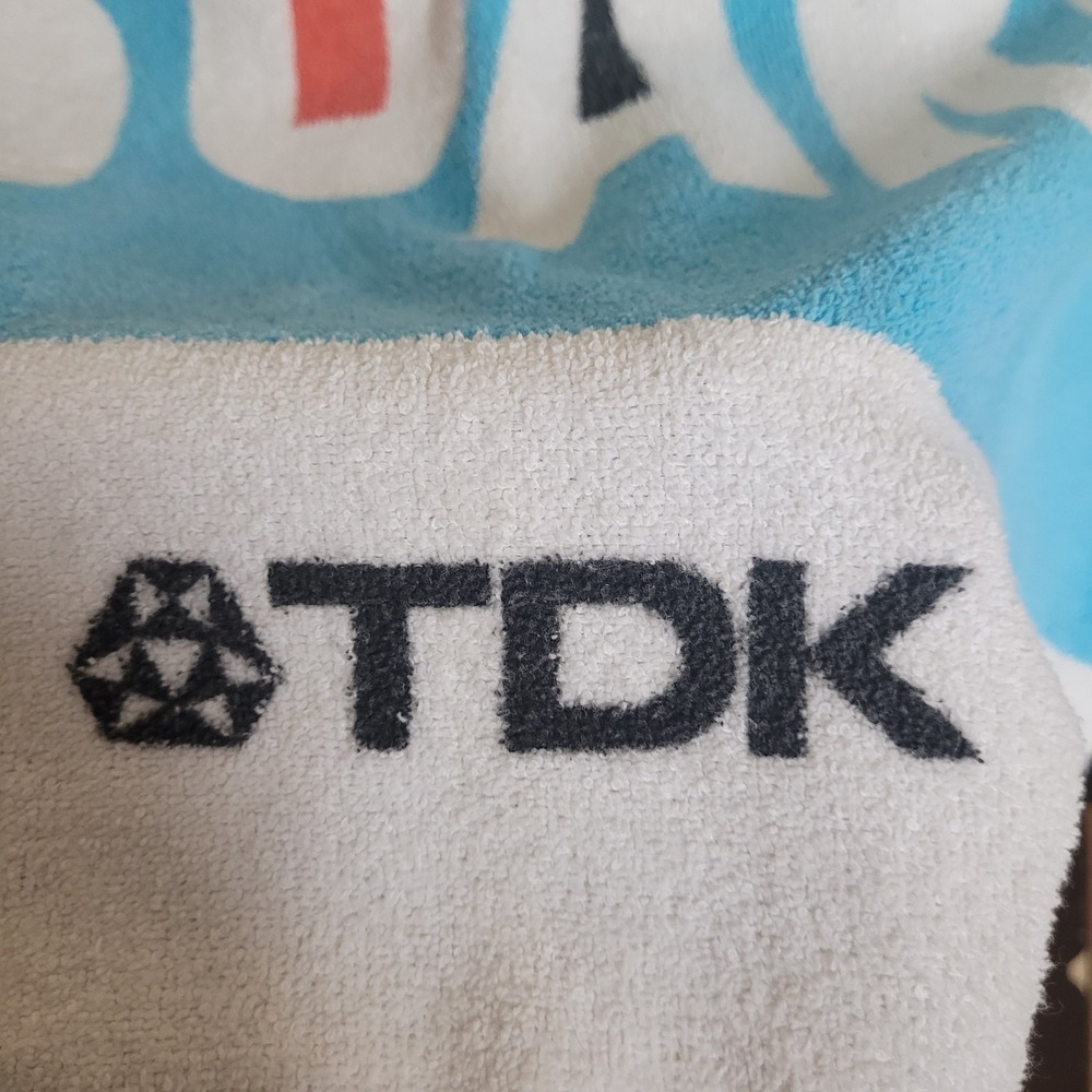 Vintage TDK Surfer Beach Towel Electronics sz 60×30 Made In USA Paradise Tag - Picture 2 of 4